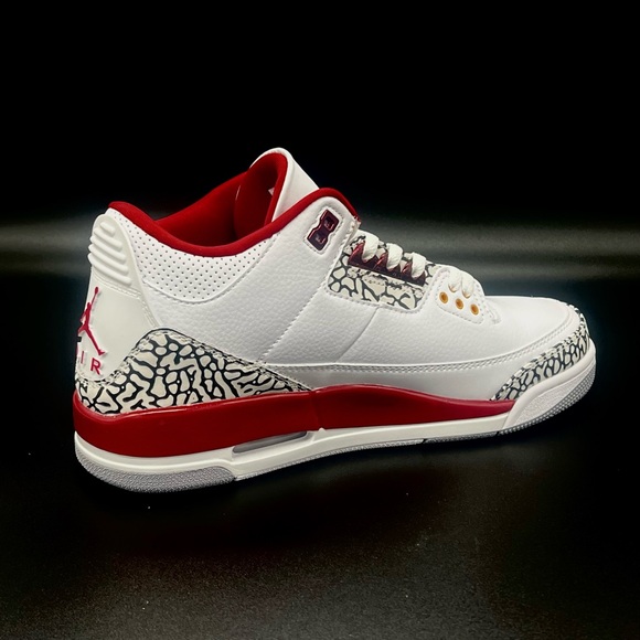 Jordan 3 Cardinal Red - Picture 7 of 9